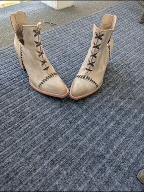 Women’s Freebird Ankle Boots
